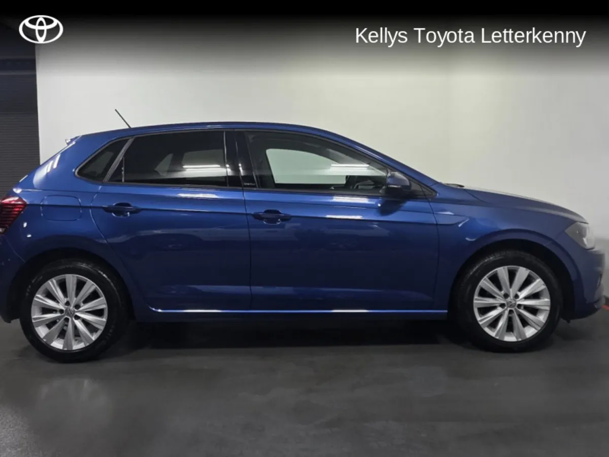 Volkswagen Polo UNITED 1.0 MANUAL 5SPEED 80HP 5DR - Image 3