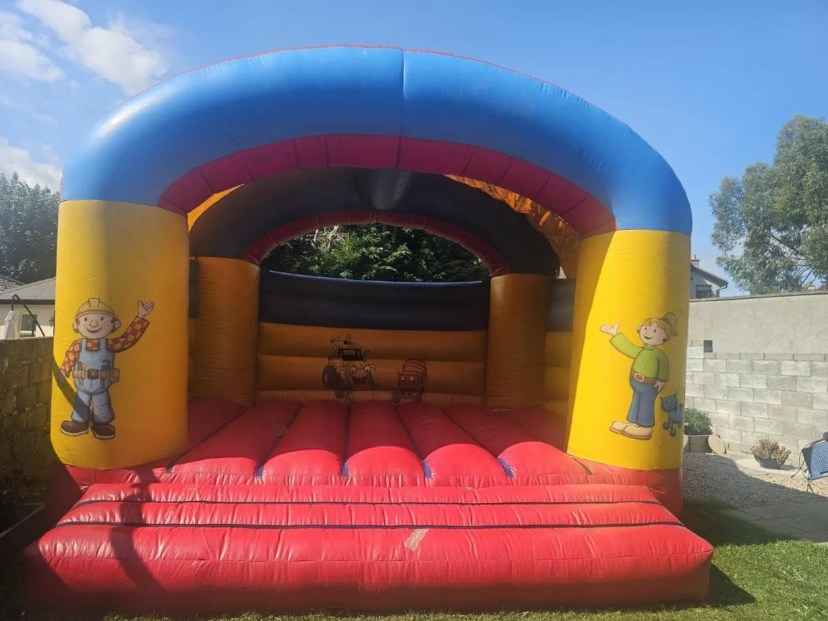 Bouncing castle - Image 3