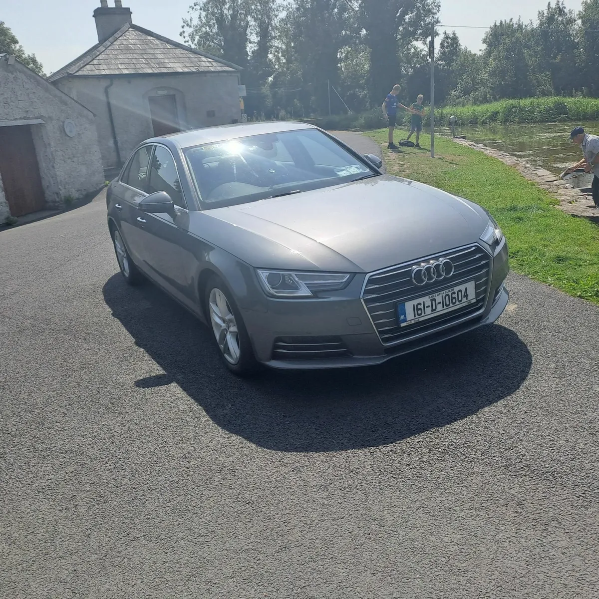 Low Mileage A4 Auto 2.0TDI 7 Speed S. Tronic Ultra - Image 4