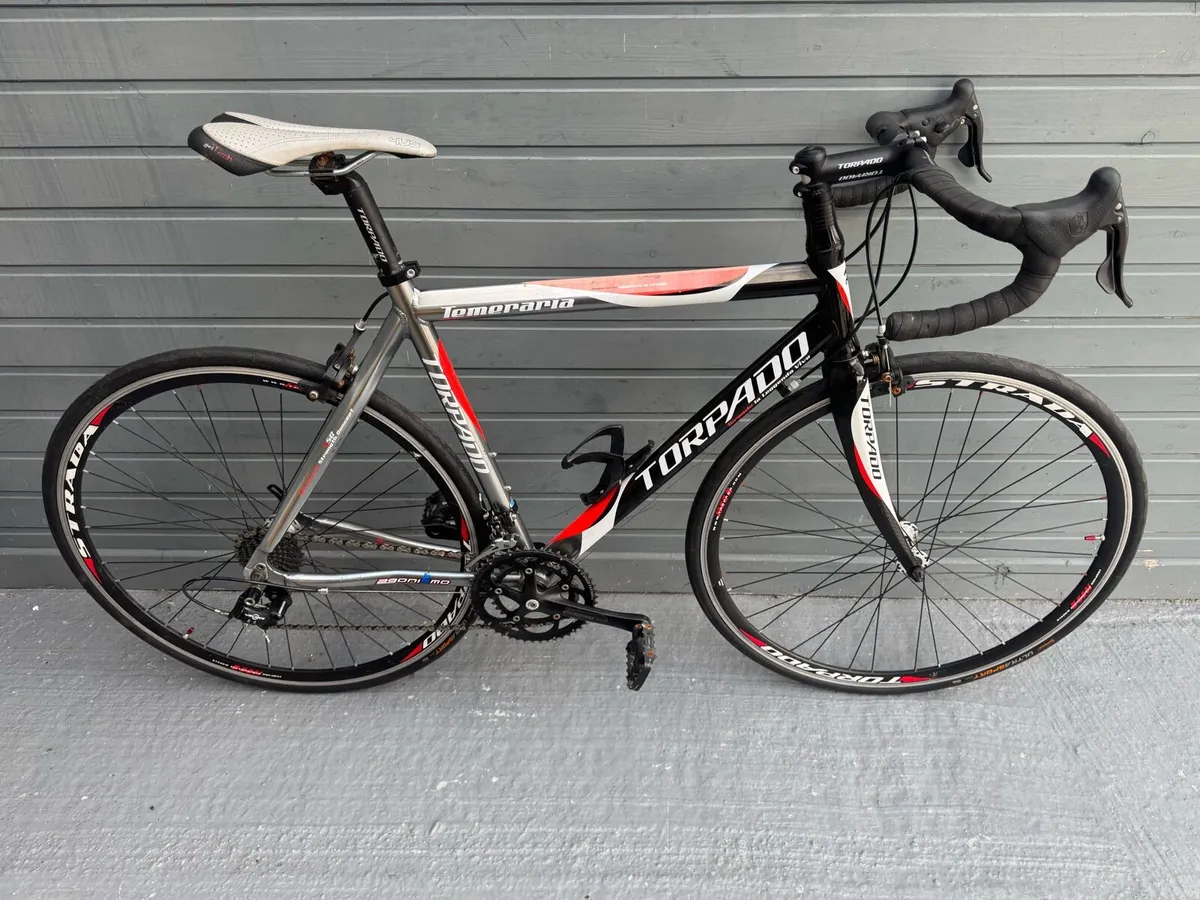 Torpado Italian Road Bike - Image 1