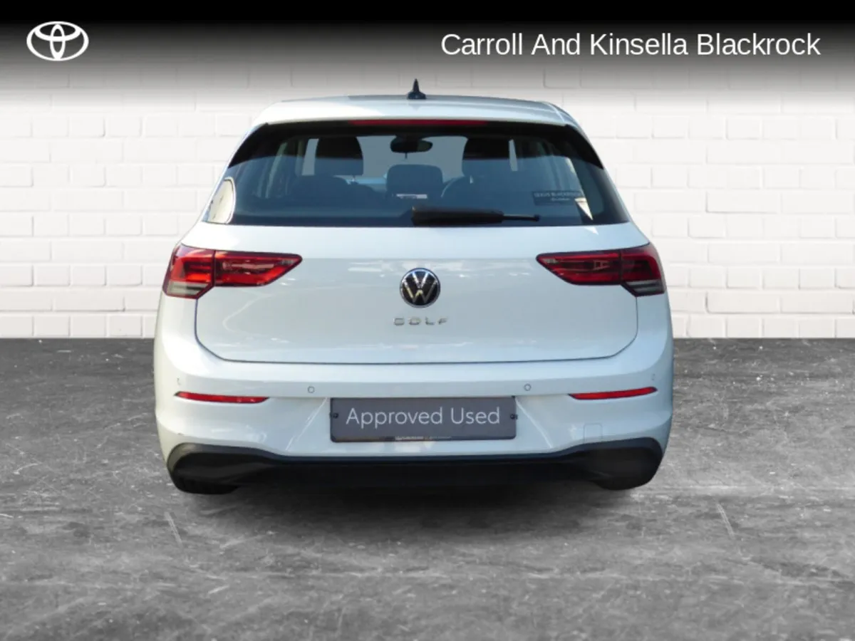 Volkswagen Golf Life 1.0 TSi Manual - Image 4