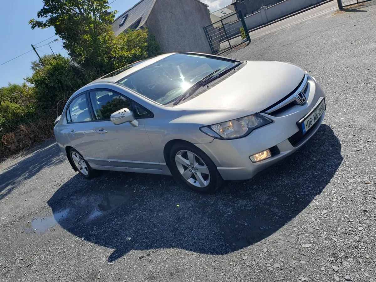 06 Honda civic Automatic - Image 1