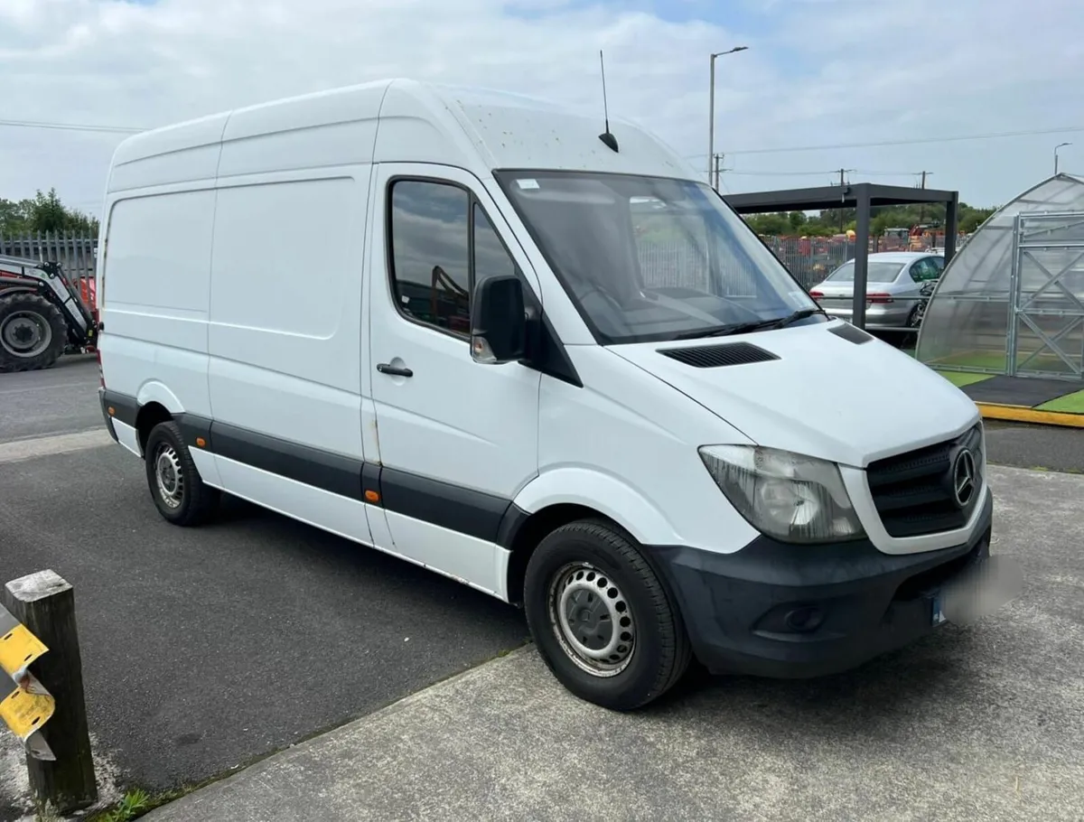 Man with van - Image 1