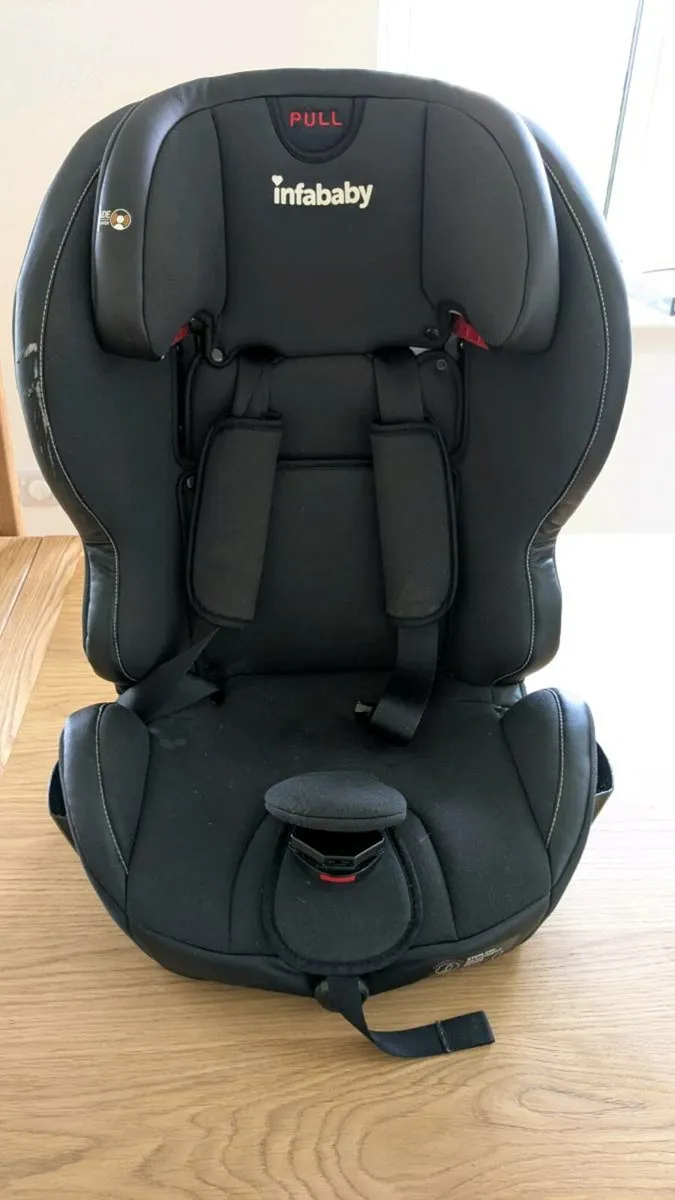 Child seat - Image 1