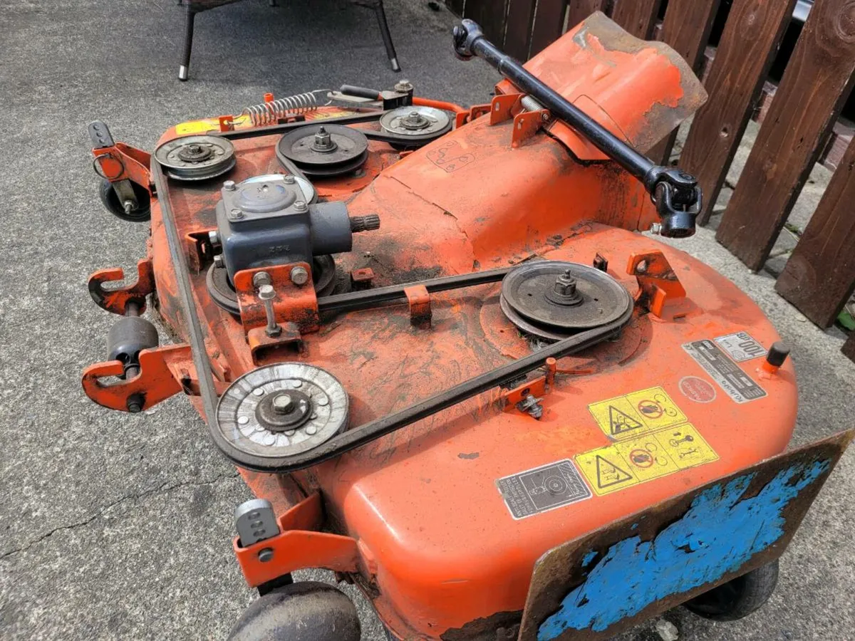Kubota gr1600 deck - Image 1