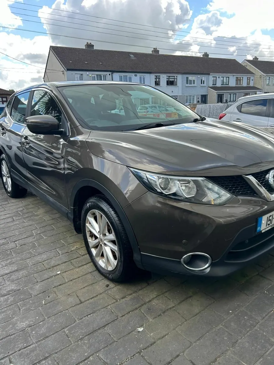 Nissan Qashqai 2015 - Image 1