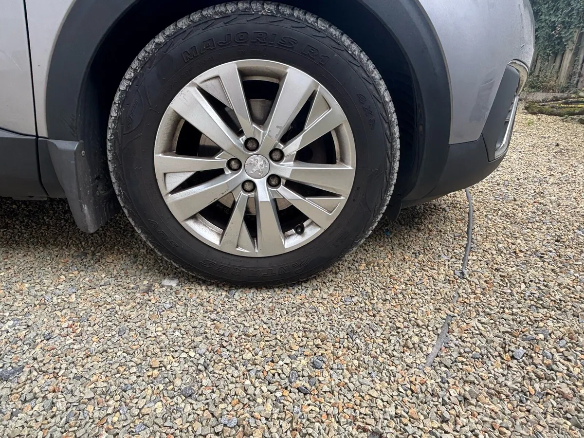 Peugeot 5008 - Image 4