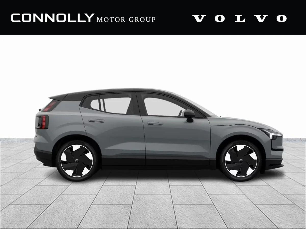 Volvo EX30 Extended Range Plus - Image 3
