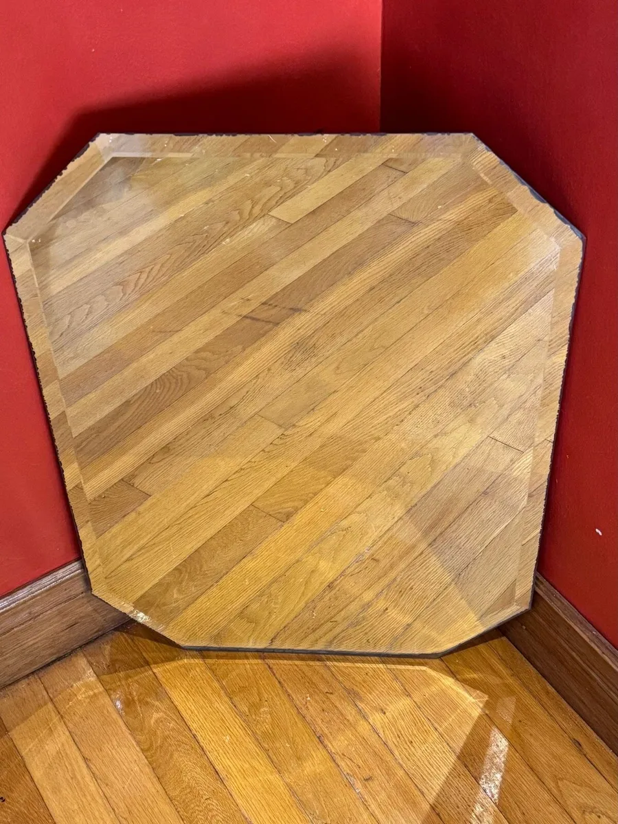 2 Mirrors - Image 3