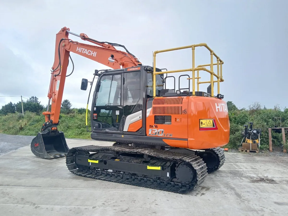 ⭐️Hitachi ZX130LCN-7⭐️ Choice - Image 3