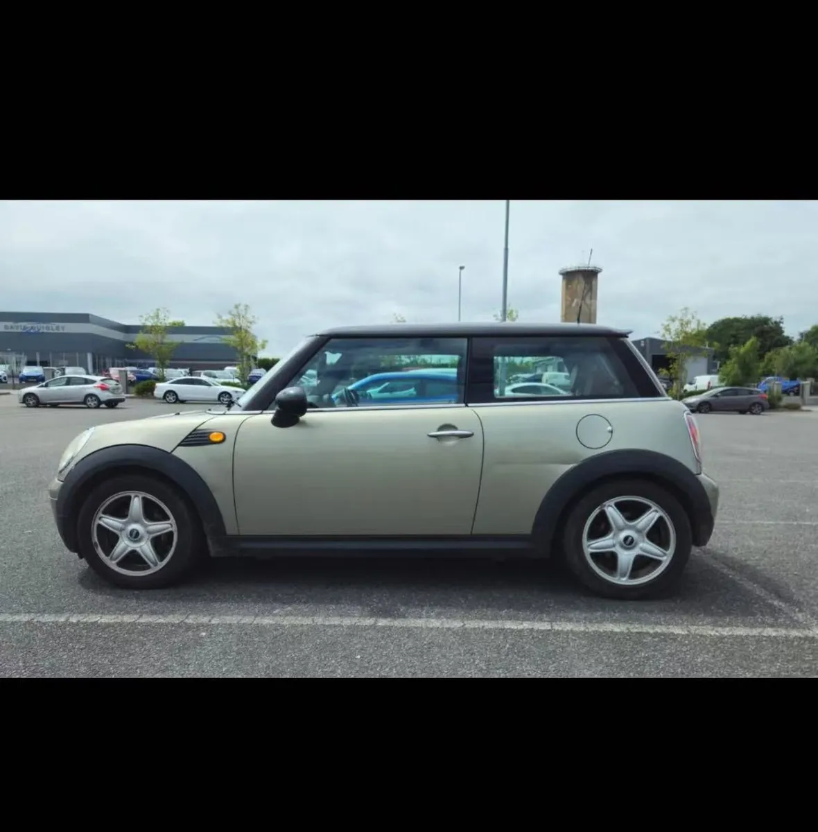 Mini Cooper - Image 1