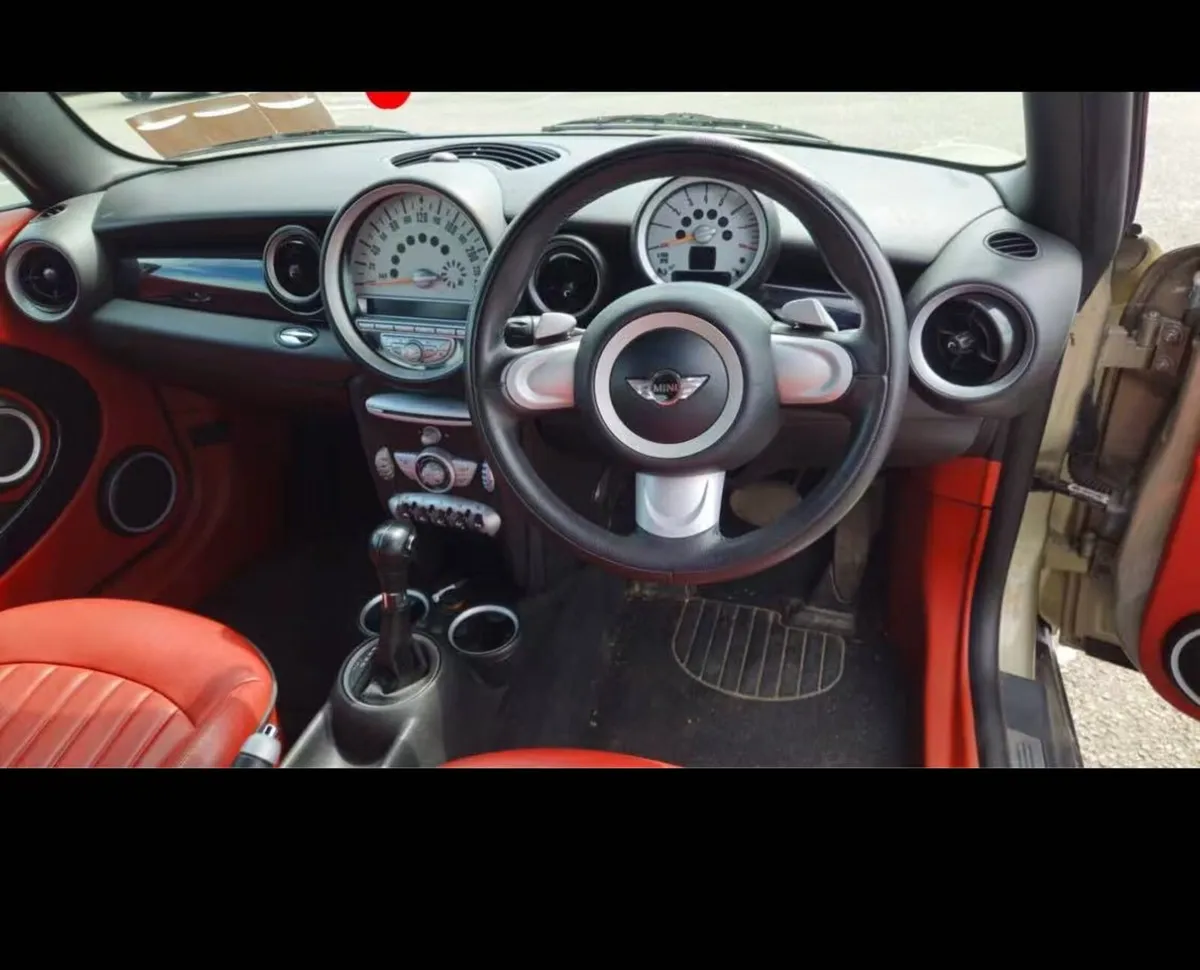 Mini Cooper - Image 2