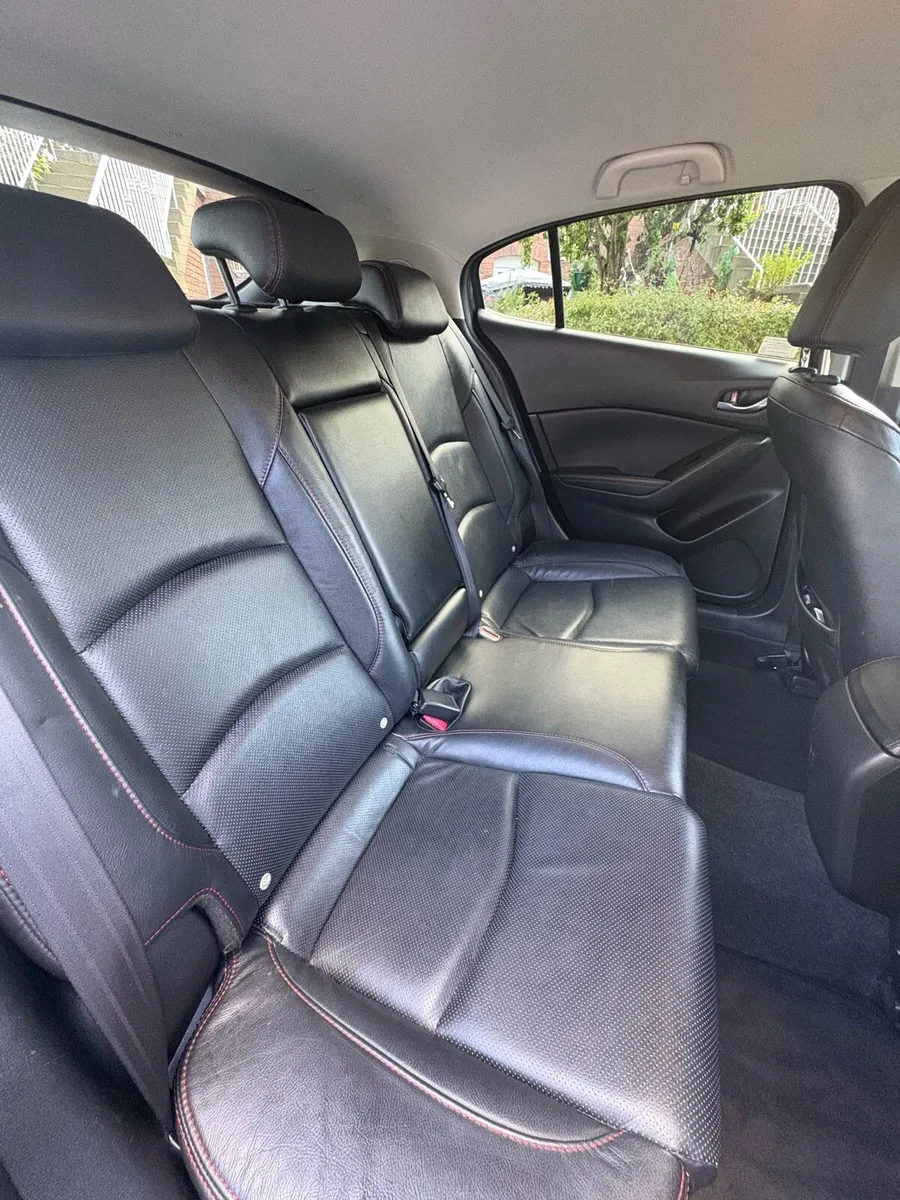 Mazda Mazda3 2015 - Image 4