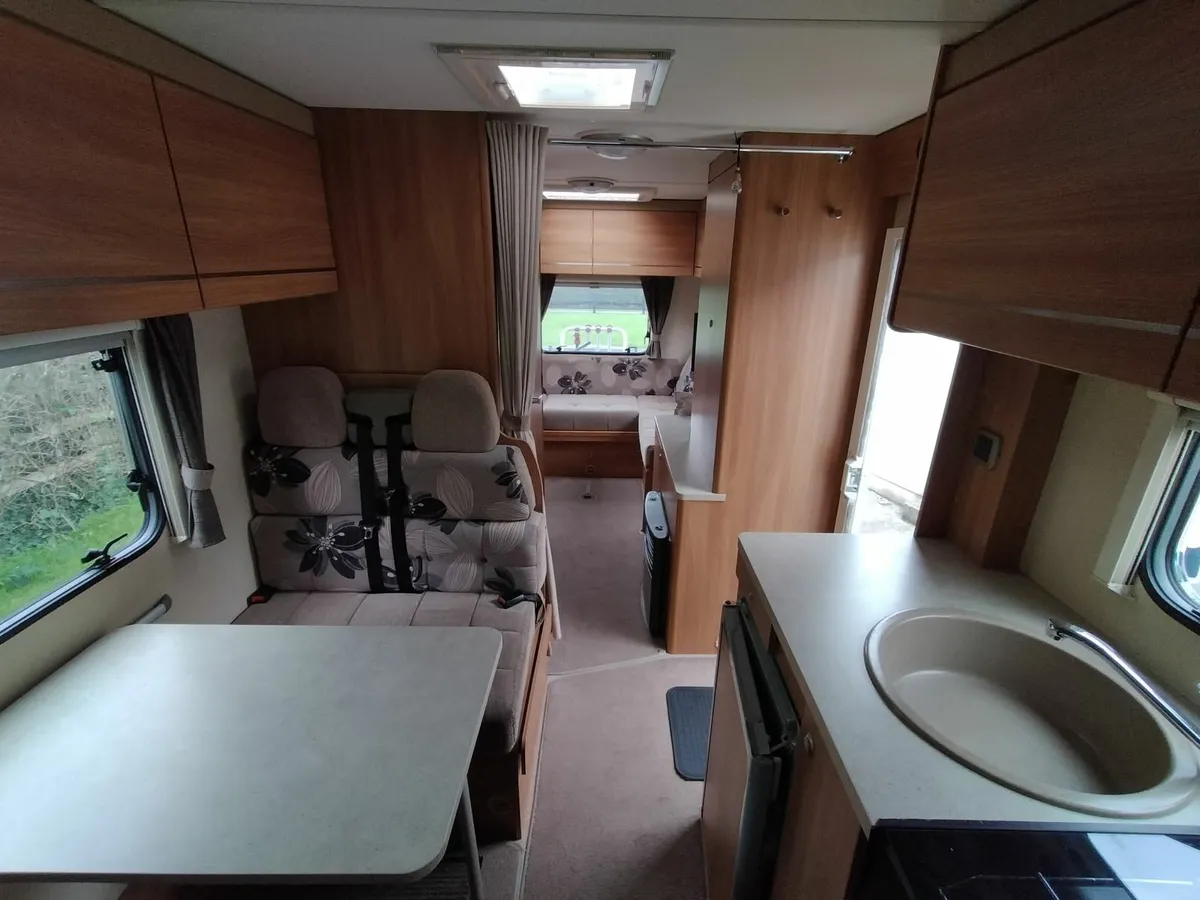 Campervan / Motorhome - Image 3