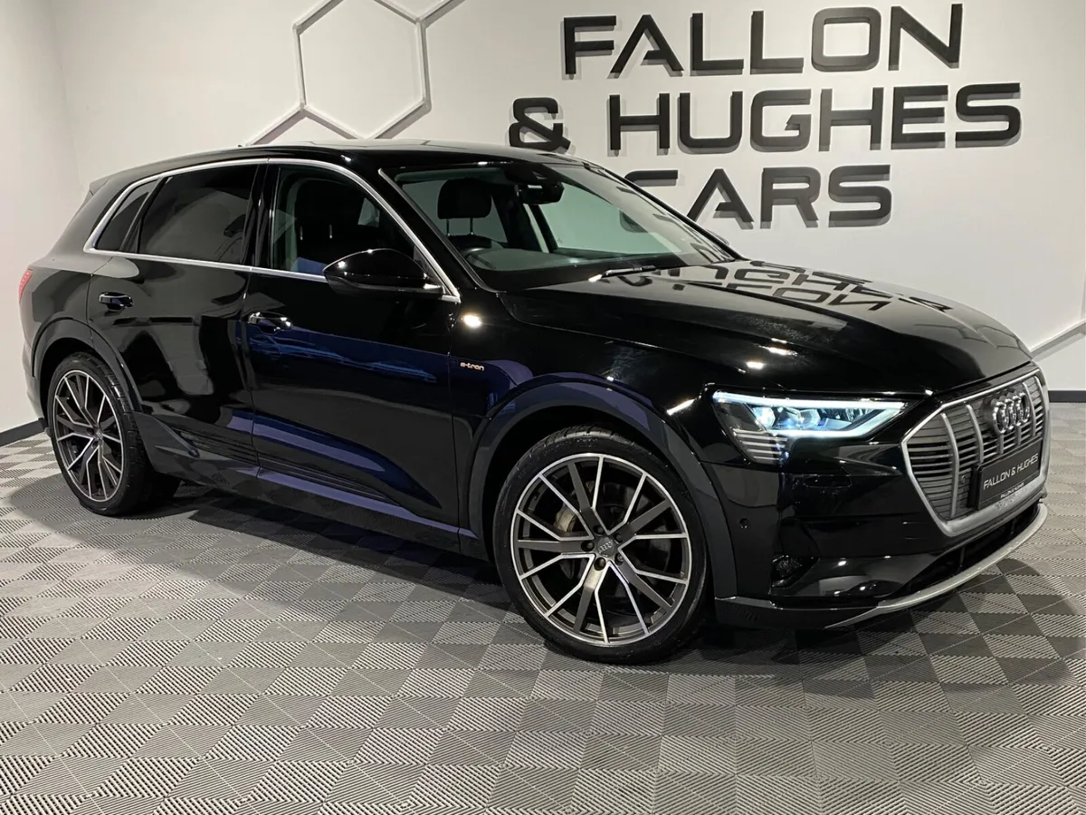AUDI E-TRON TECHNIK 55 QUATTRO 95KWH - Image 1