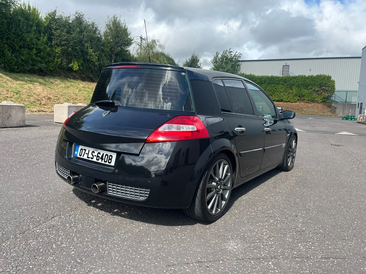 Renault megane RS 225 - Image 2