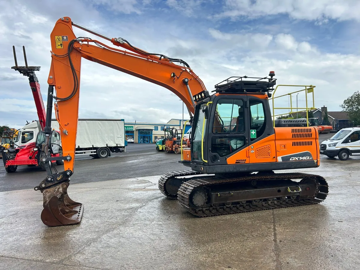 2021 Doosan DX140 LC - MULLANS - Image 1
