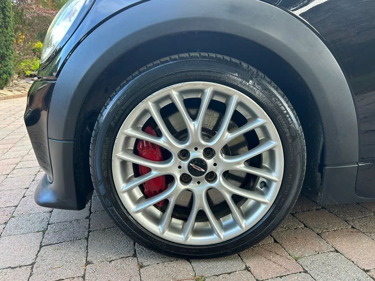 2011 Mini John Cooper Works High Spec - Image 4