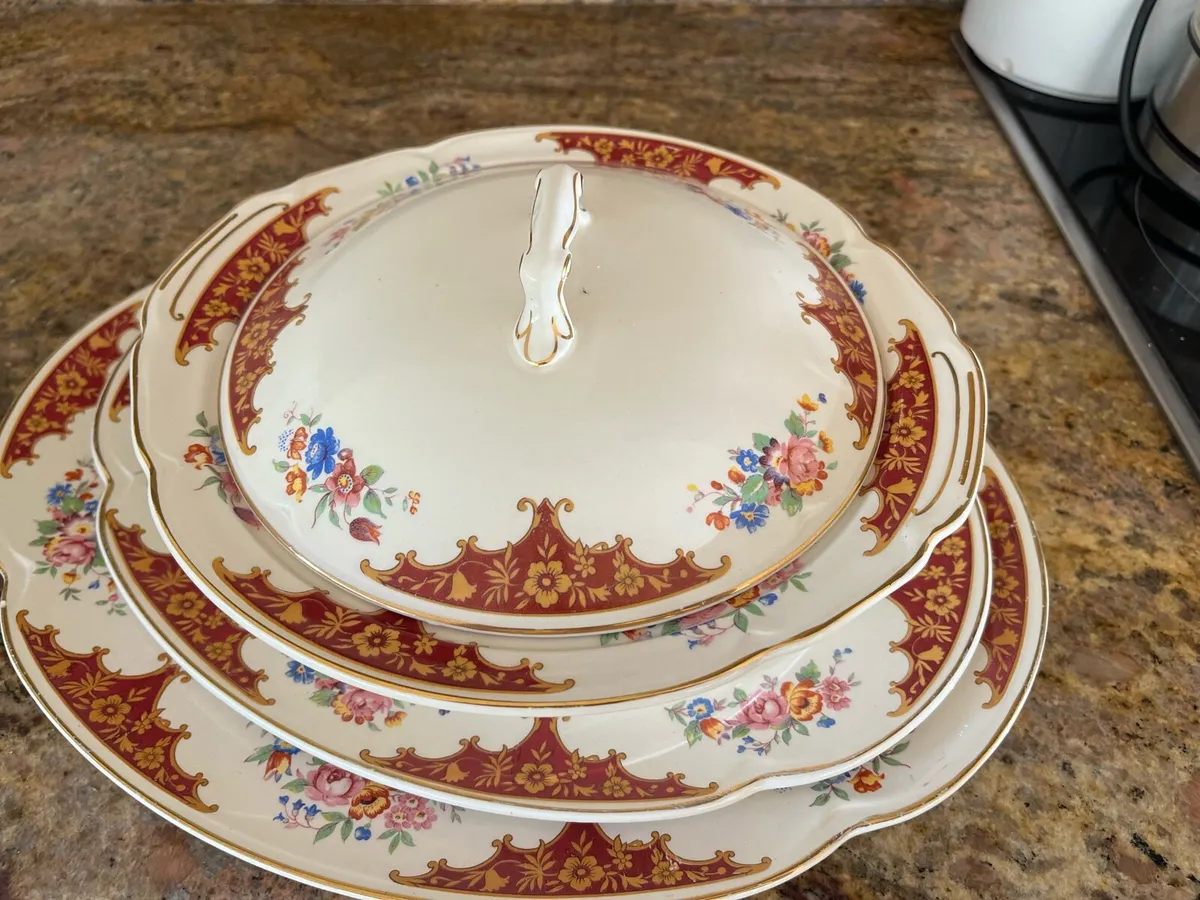 Antique full dinner service - Image 1