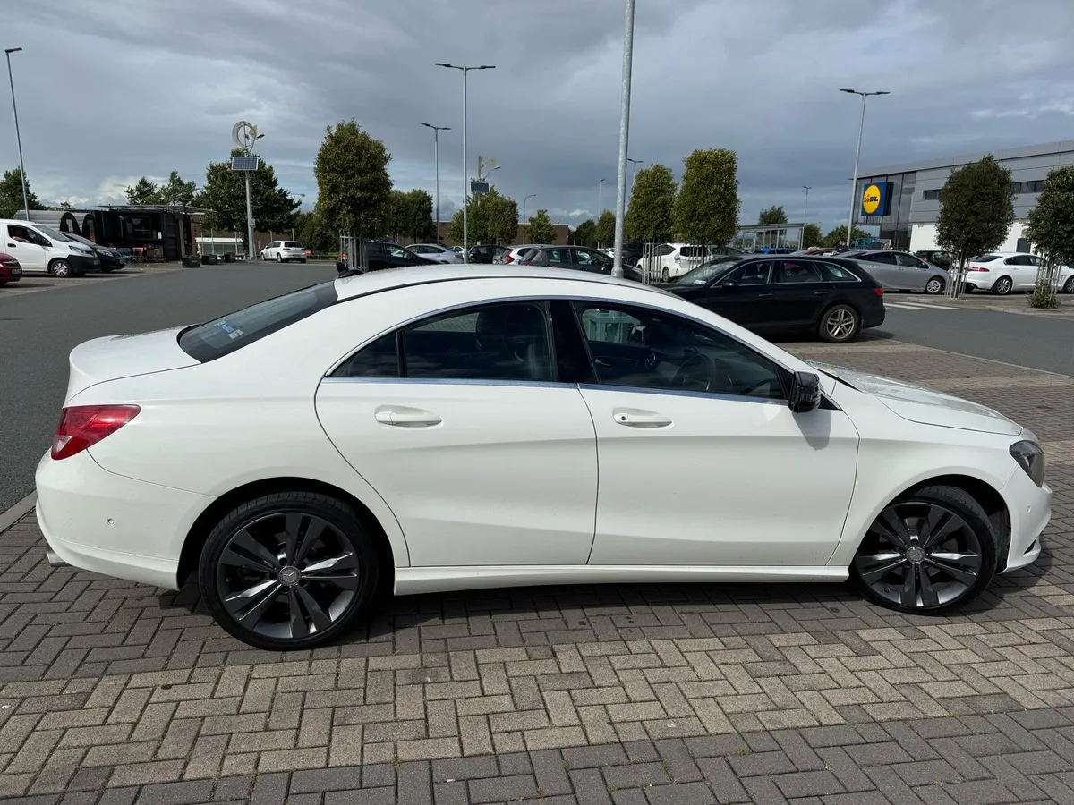 Cla 180 low mileage - Image 3