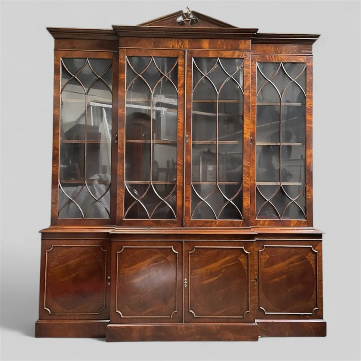 Irish Flamed mahogany library bookcase - Image 4
