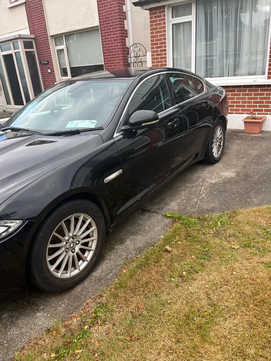 Jaguar XF 2011 - Superb Condition, Smooth Drive - Image 2
