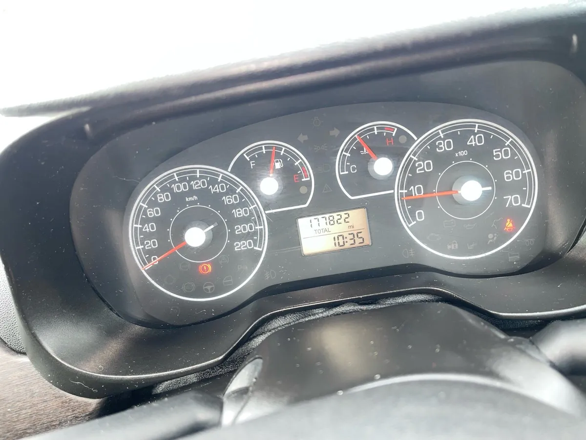 2007 Fiat Punto - Image 4