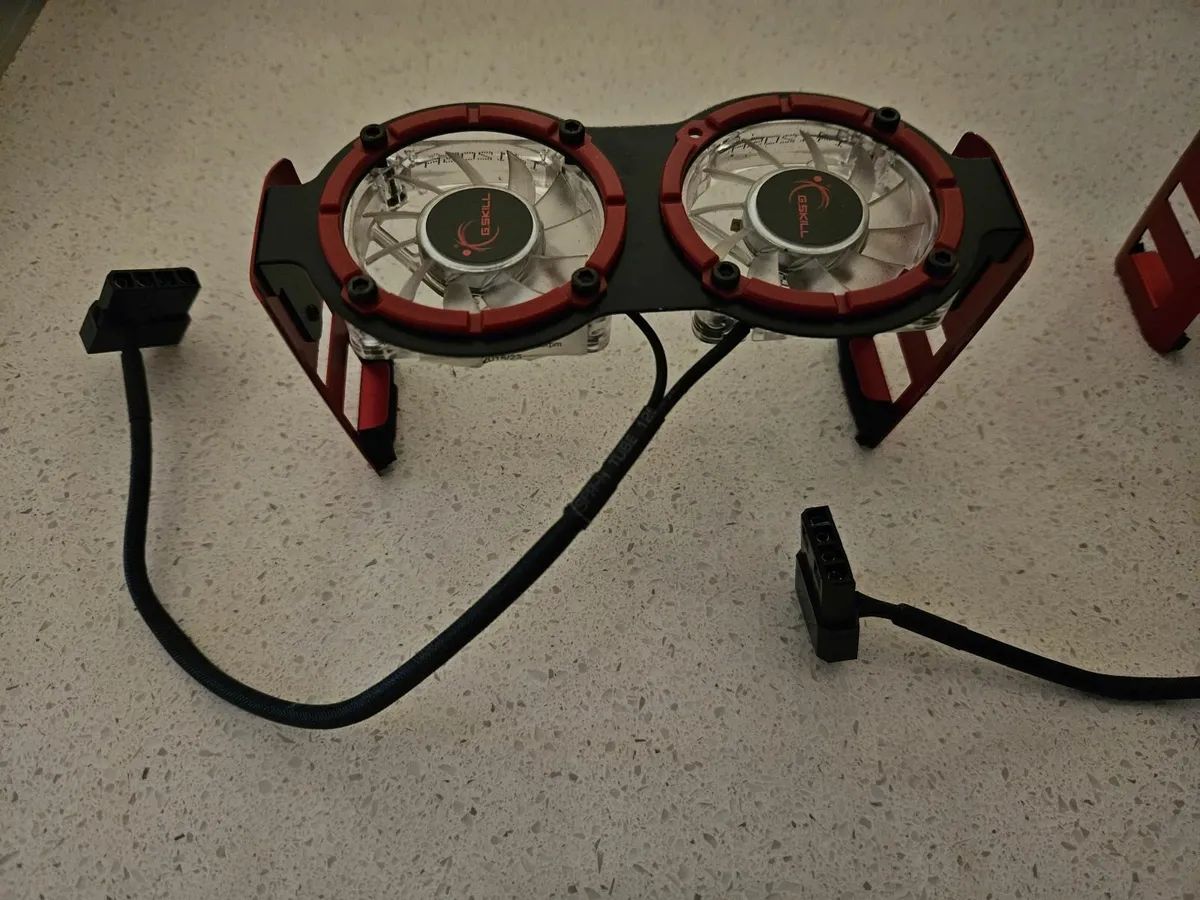 Pair of RAM coolers - Image 3