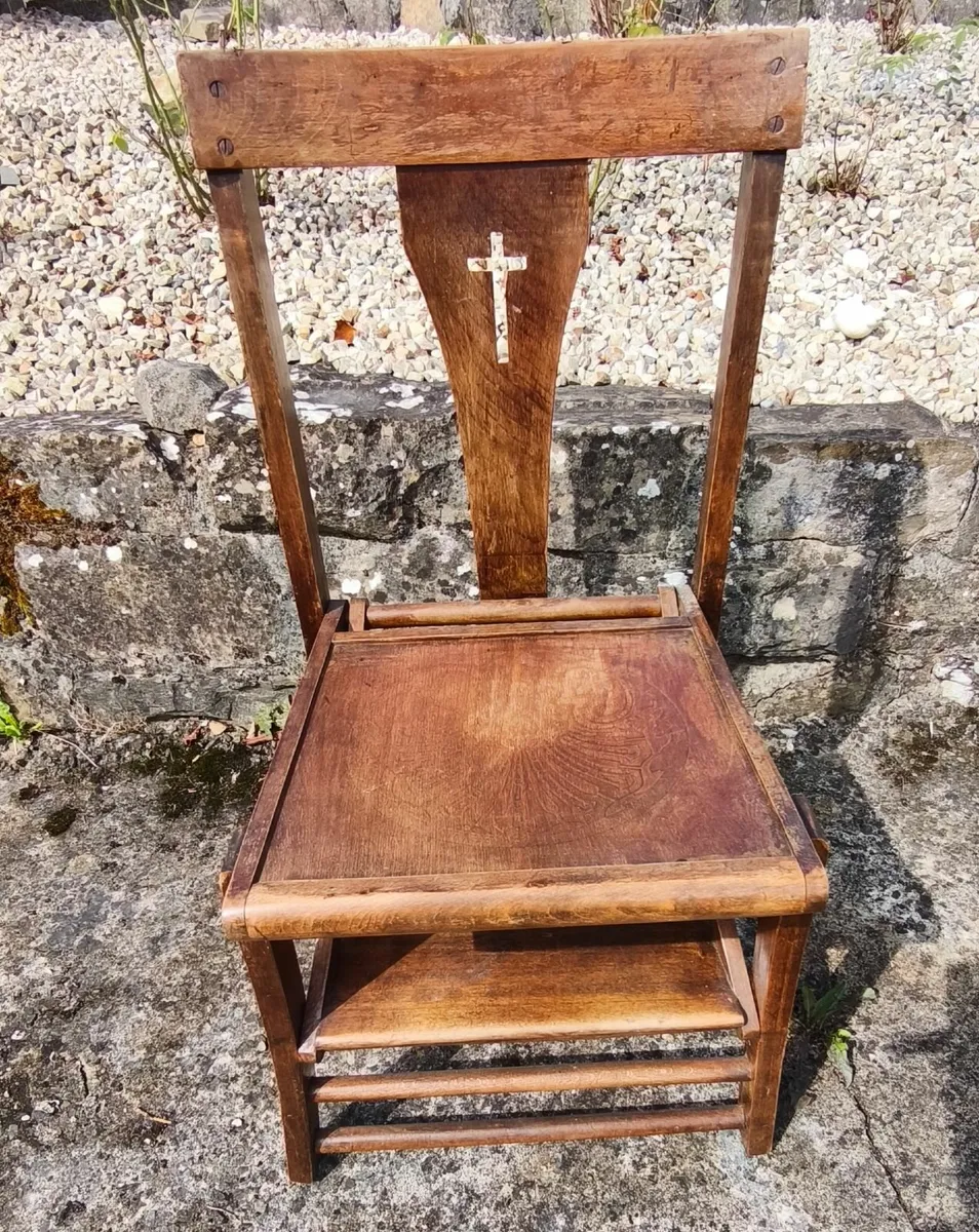 Prayer chairs - Image 2