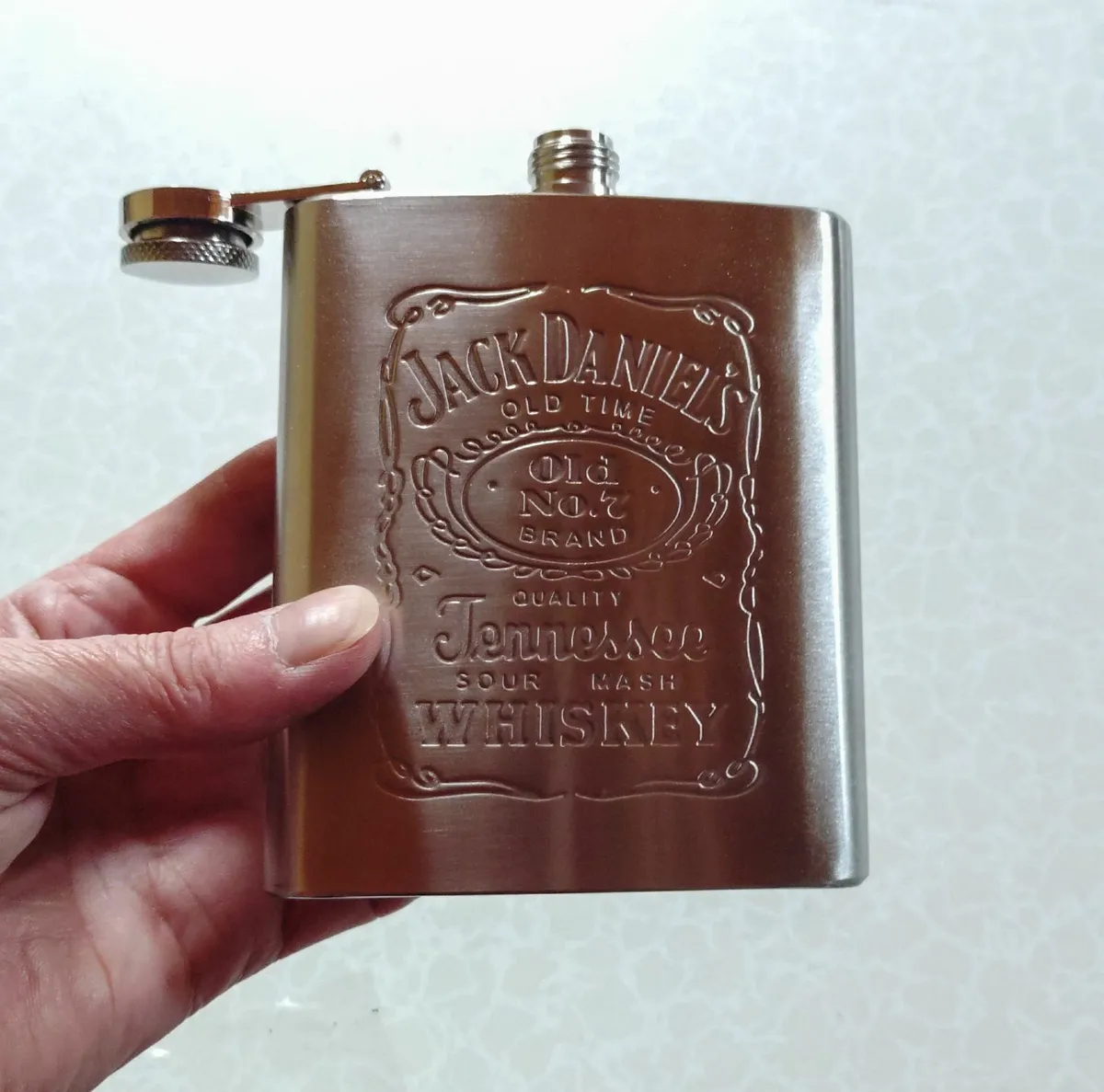 JACK DANIELS HIP FLASK (BRAND NEW). - Image 4