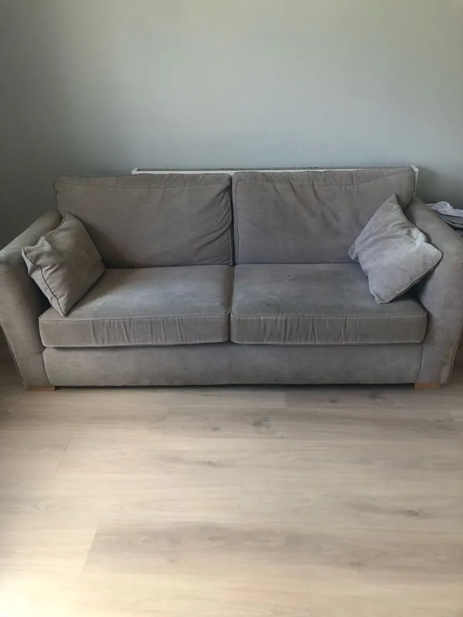 2-3 seater sofa - Image 1