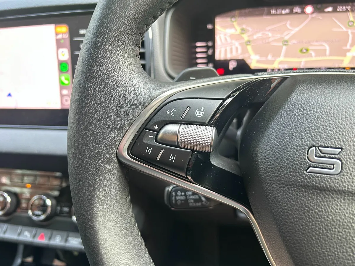 2025 Skoda Karoq Selection+ 1.5 Auto Leather - Image 2