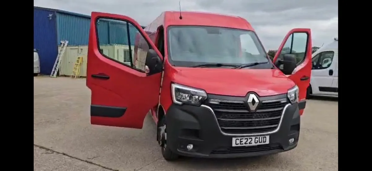 Renault Master 2022 - Image 1