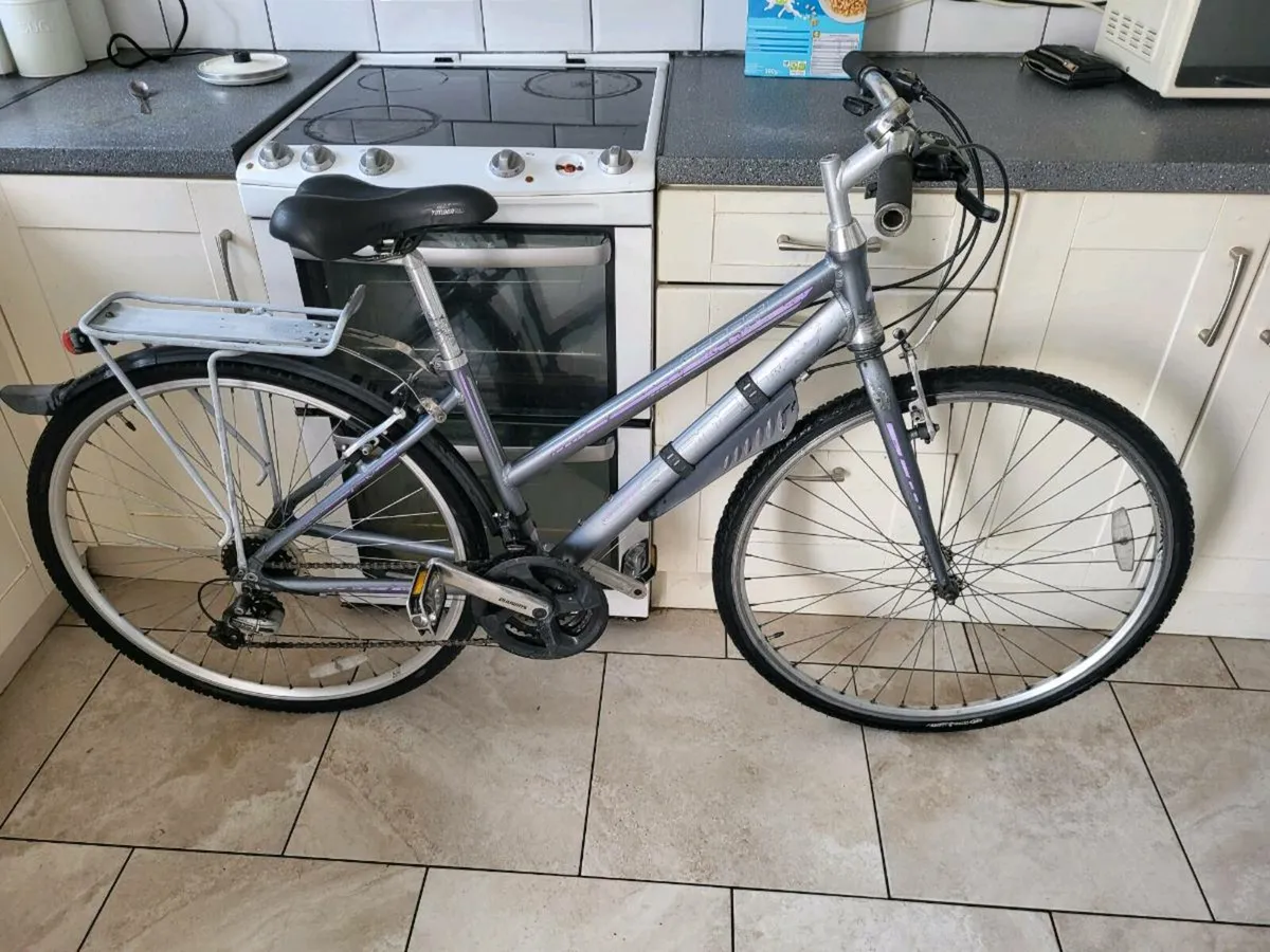Ladies bike - Image 4