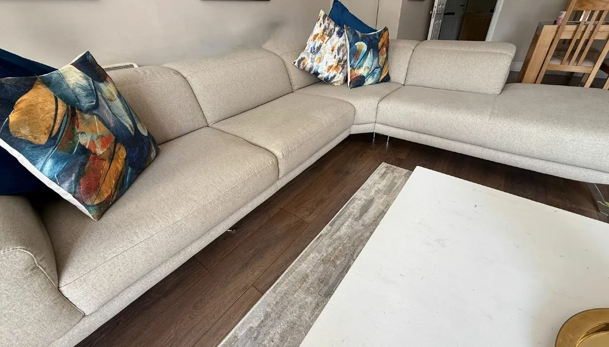 Natuzzi Editions Corner Couch, Excellent condition - Image 1