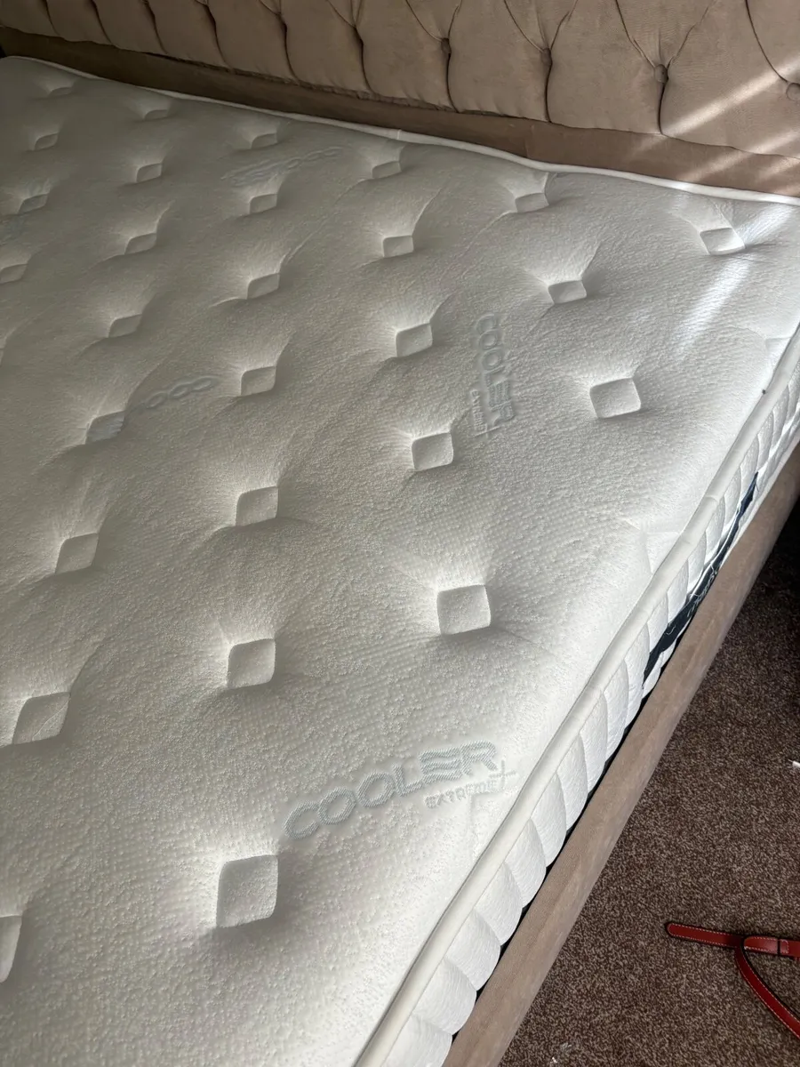 Superking mattress - Image 1