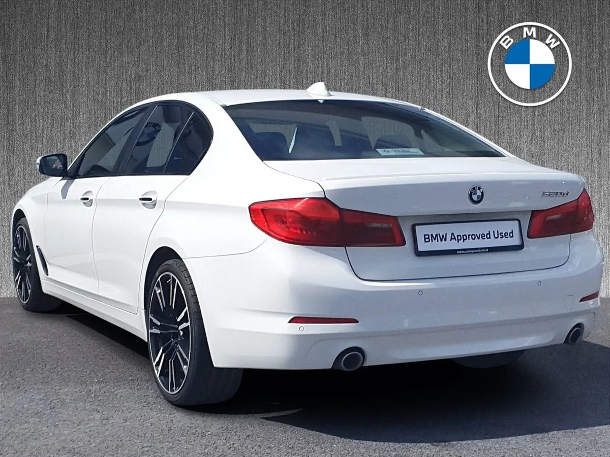 BMW 5 Series 520d SE - Image 2