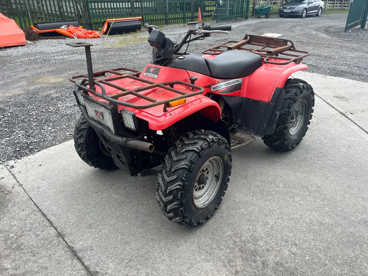 Massey Ferguson 300 4x4 - Image 3