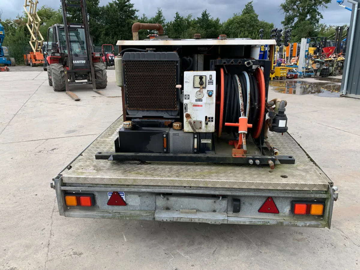 JETCHEM FAST TOW DIESEL JETTER FOR AUCTION - Image 4