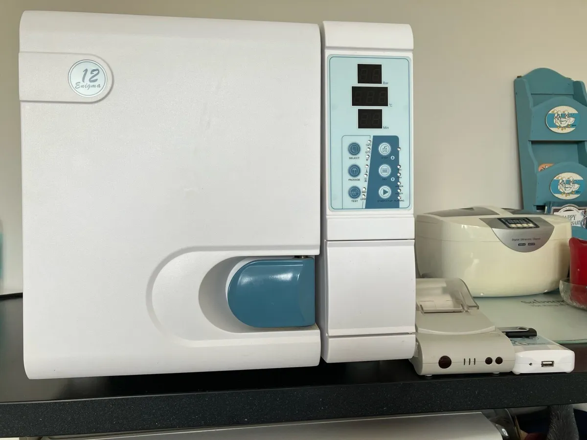 Autoclave - Enigma 12 Litre - Image 1