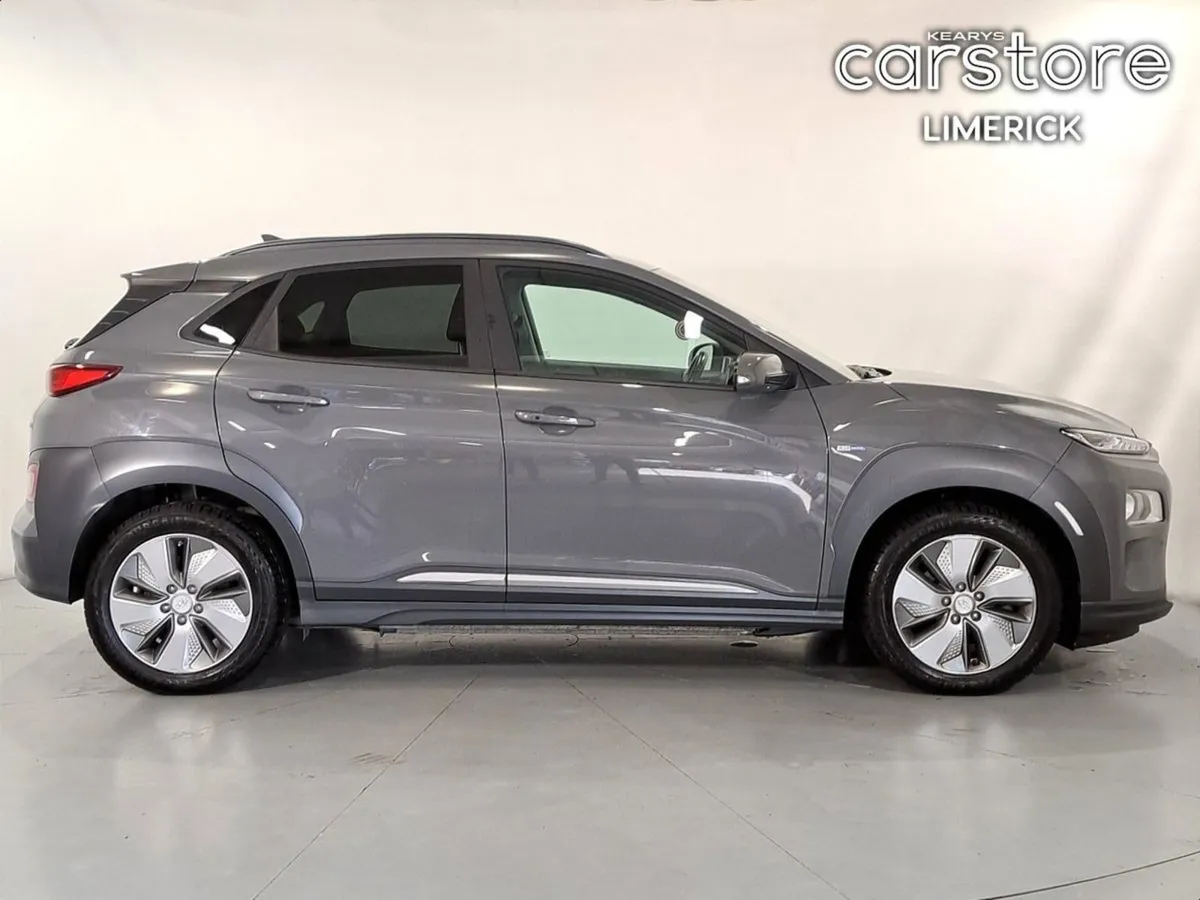 Hyundai Kona Premium EV 136PS 5DR A - Image 2