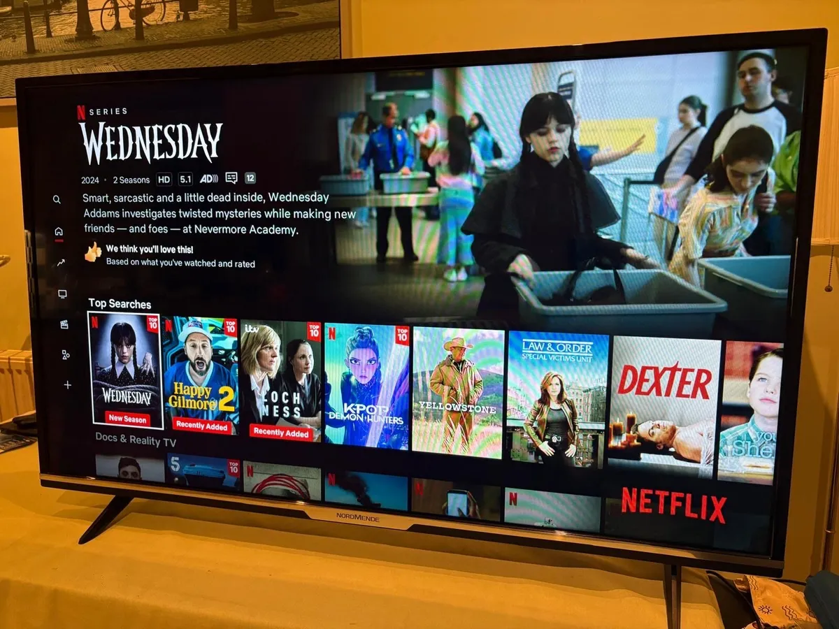 50 inch Smart TV - Image 3