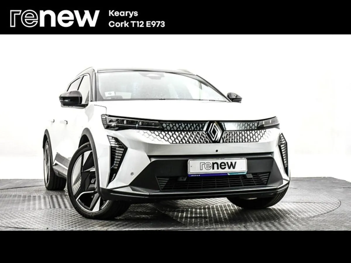 Renault Scenic E-tech Iconic 87kwh 220hp - Image 1