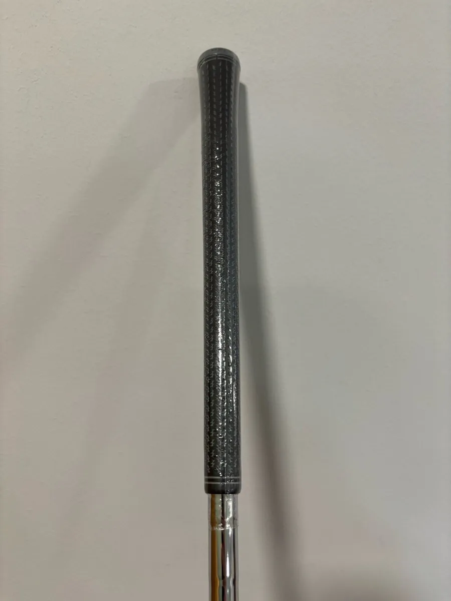 New Cleveland Launcher UHX Irons 5-PW - Image 4
