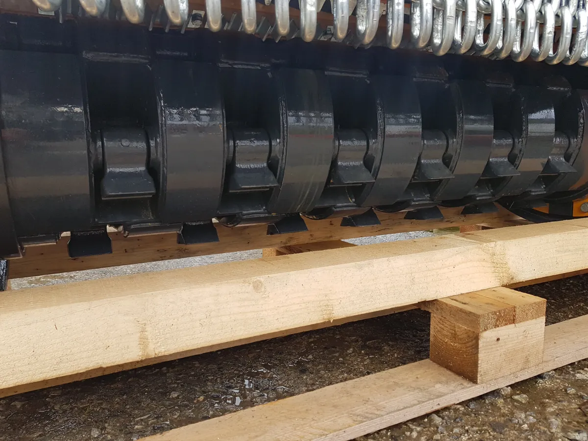 Mulcher for 12 ton to 20 ton digger - Image 4