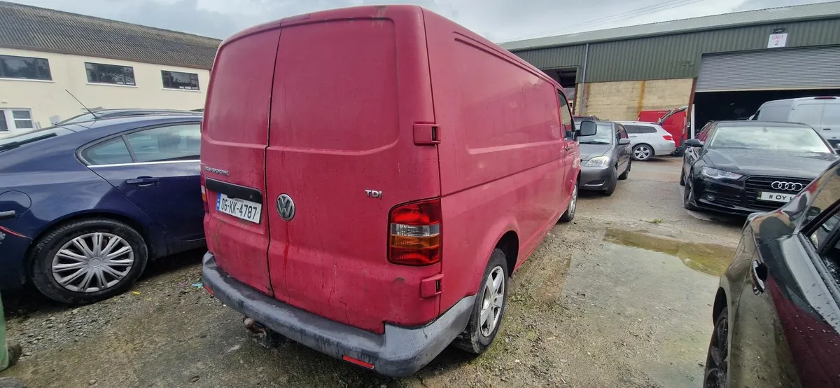 1.9tdi transporter t5 breaking - Image 2