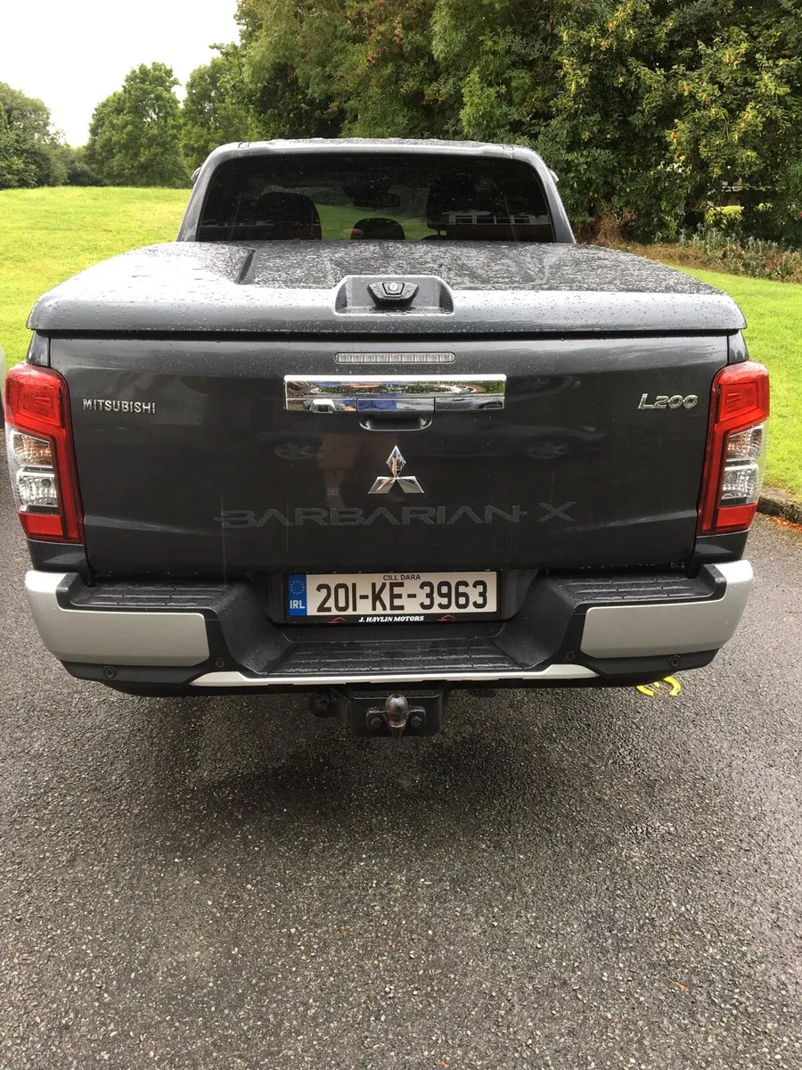 Mitsubishi L200 barbarian X - Image 2