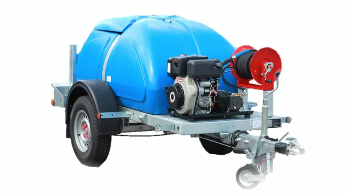 Pressure washer 3000 psi 21 lpm interpump - Image 1