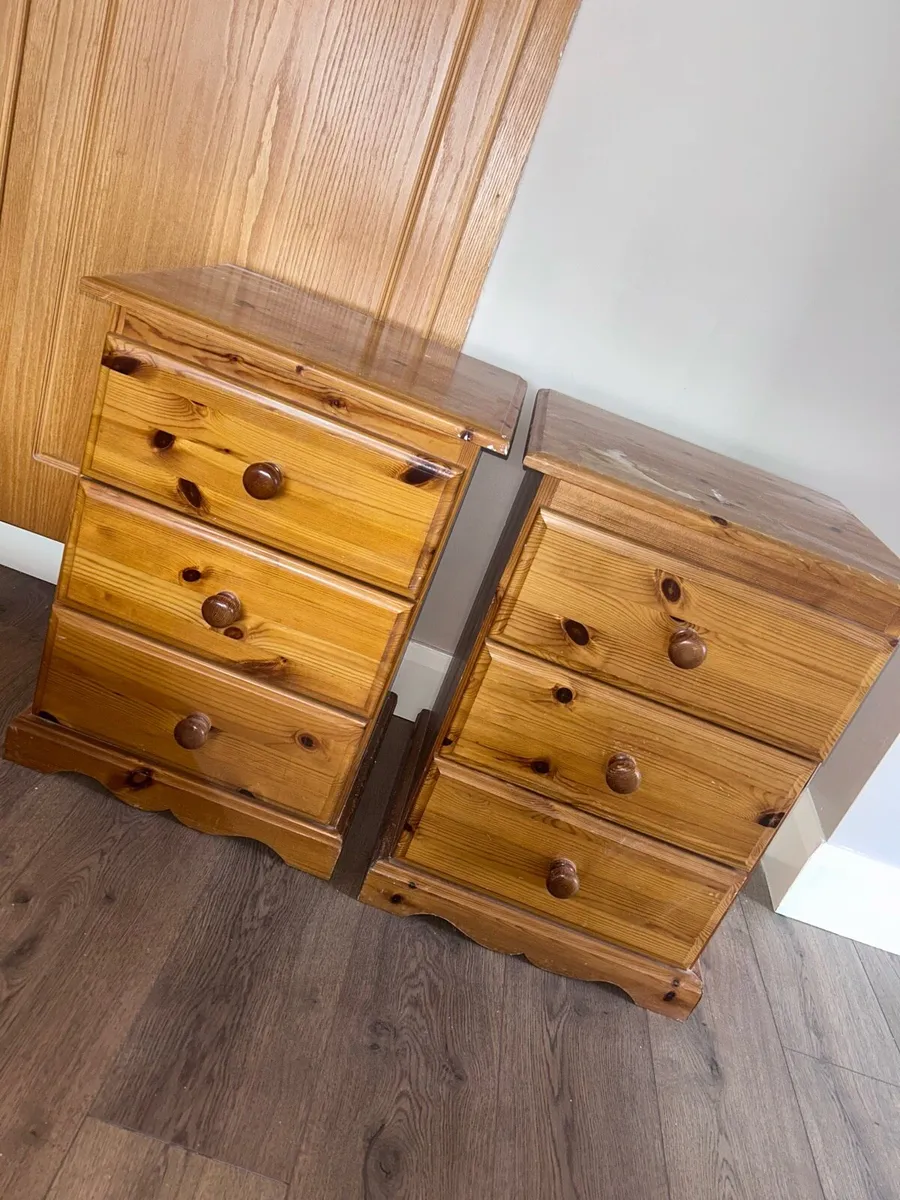 Bedside lockers - Image 2