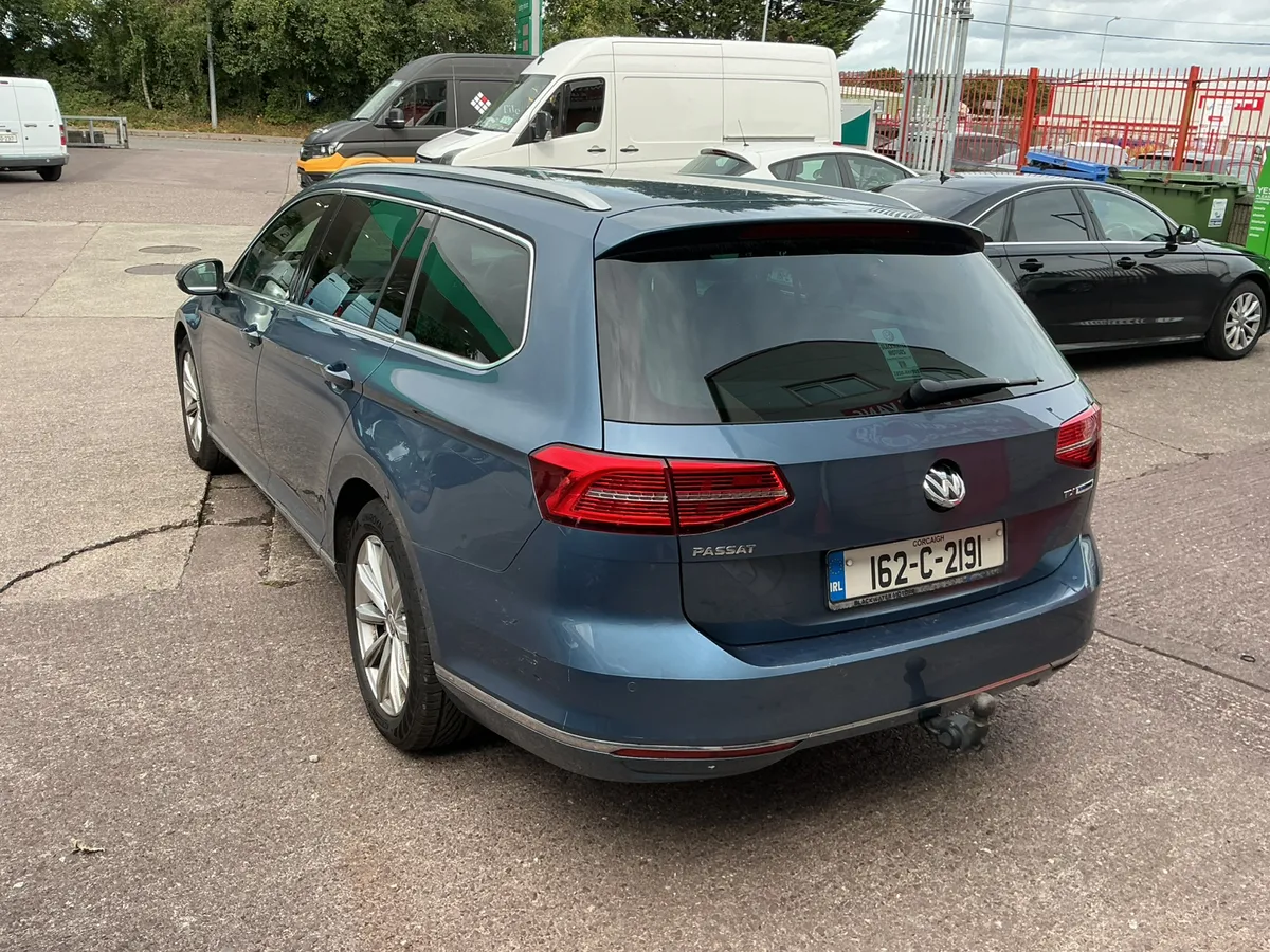 161 Passat est hi spec no damage - Image 2